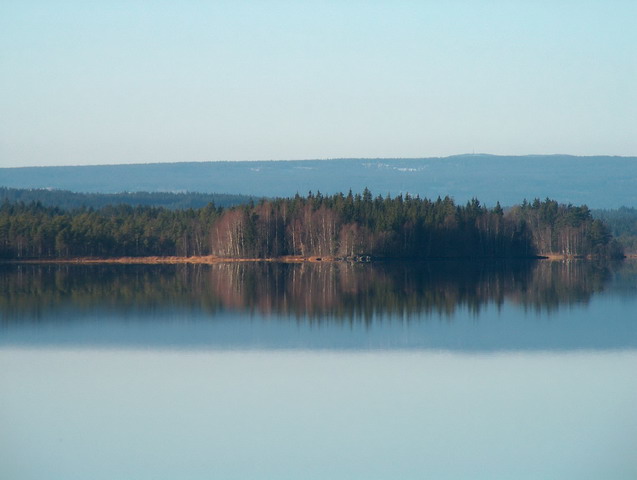 The Mesna lake